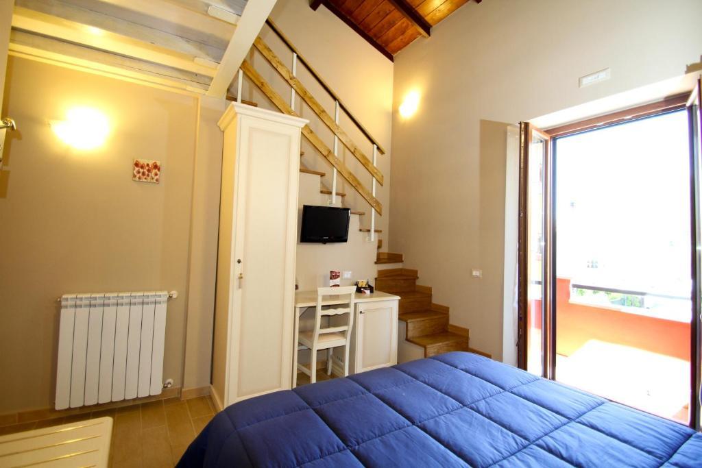 La Chioccia Hotel Valmontone Phòng bức ảnh